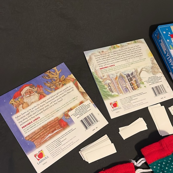 Christmas CD’s w/Read Along Books, Knit Gift Bags, Letters to Santa Kit & Tags - Picture 10 of 16
